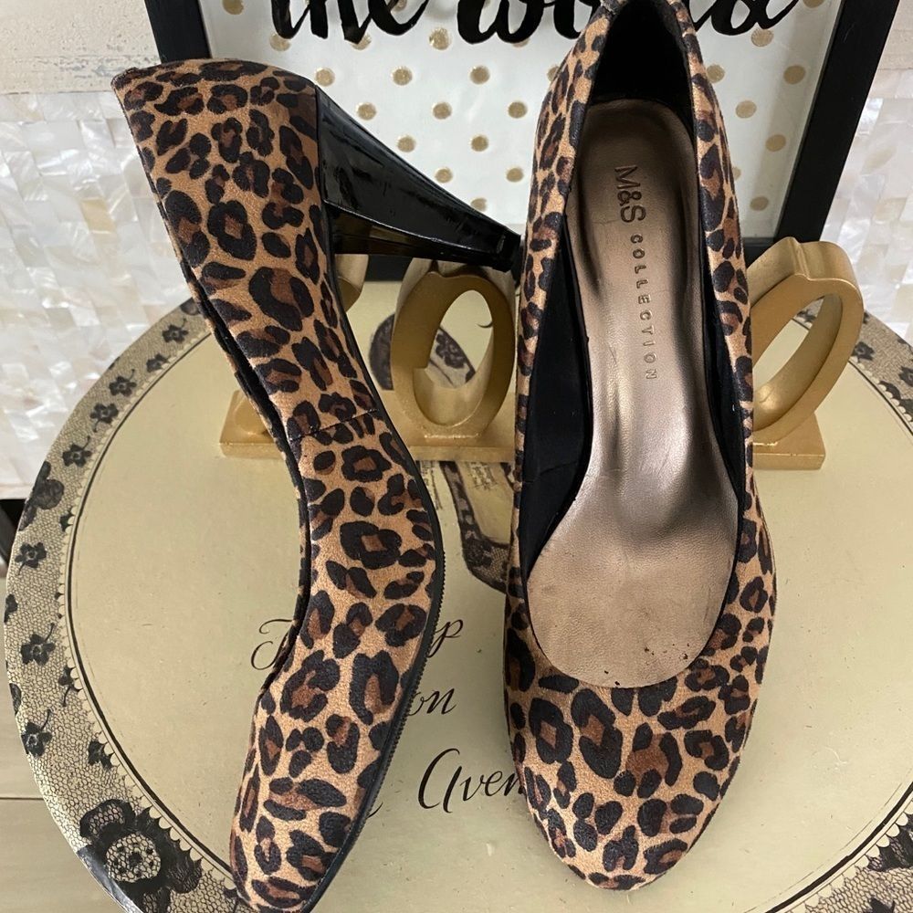 M&S Collection Leopard Pumps - Picture 2 of 6